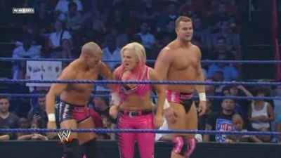 WWE_Friday_Night_Smackdown_2009_07_17_avi_003627994.jpg