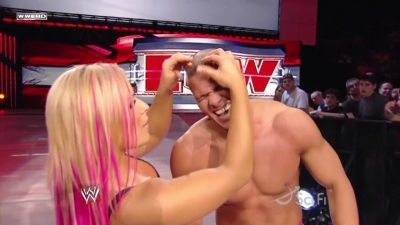 ECW_on_SCiFi_04_28_09_Natalya_Ring_Exit_720p_AC3_5_1_XviD_avi_000038038.jpg