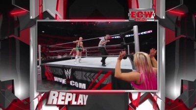 ECW_on_SCiFi_04_28_09_Natalya_Ring_Exit_720p_AC3_5_1_XviD_avi_000058291.jpg