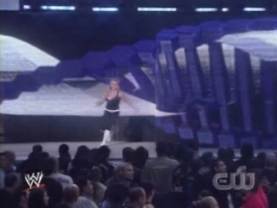 WWE_SmackDown_06_06_08_Diva_Match_XviD_avi_000109309.jpg