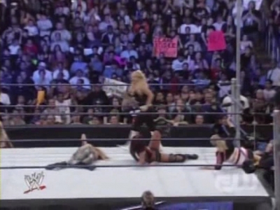 WWE_SmackDown_06_06_08_Diva_Match_XviD_avi_000315048.jpg