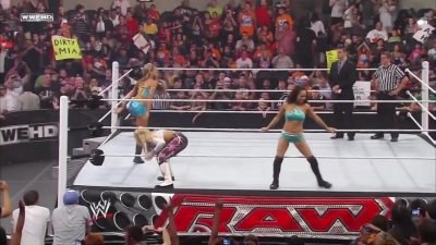 WWE_Monday_Night_Raw_2010_08_02_720p_HDTV_x264-RUDOS_mkv_001587953.jpg