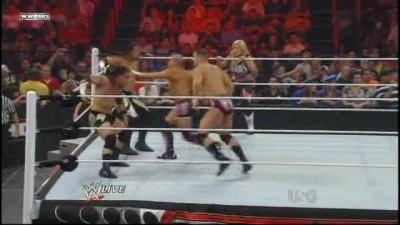 WrestleYourWay_com_WWE_Raw_06_07_2010_Hart_Dyansty_vs_Khali___Hornswoggle-UW_avi_000273940.jpg