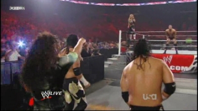 WrestleYourWay_com_WWE_Raw_06_07_2010_Hart_Dyansty_vs_Khali___Hornswoggle-UW_avi_000289255.jpg