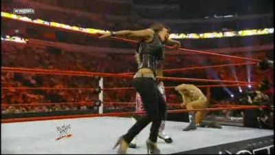 WWE_Hell_In_A_Cell_2010_PPV_HDTV_XviD-XS_avi_007611103.jpg