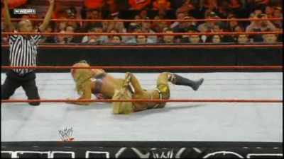 WWE_Hell_In_A_Cell_2010_PPV_HDTV_XviD-XS_avi_007646071.jpg