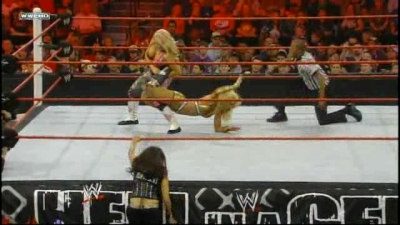 WWE_Hell_In_A_Cell_2010_PPV_HDTV_XviD-XS_avi_007699391.jpg