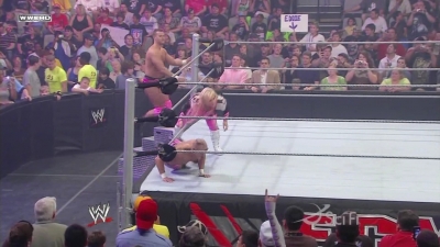 ECW_on_SCiFi_06_09_09_Natalya_720p_AC3_5_1_XviD_avi_000032832.jpg