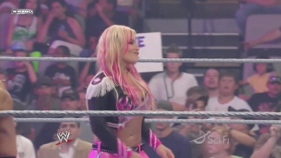 ECW_on_SCiFi_06_09_09_Natalya_720p_AC3_5_1_XviD_avi_000034601.jpg