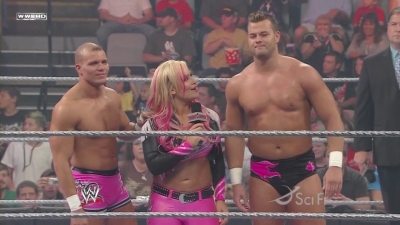 ECW_on_SCiFi_06_09_09_Natalya_720p_AC3_5_1_XviD_avi_000090323.jpg