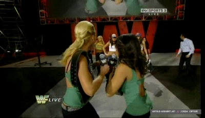 WWE_Raw_Old_School_11_15_10_DSR_XviD-XWT_avi_006072400.jpg