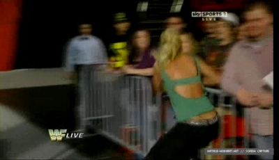 WWE_Raw_Old_School_11_15_10_DSR_XviD-XWT_avi_006092880.jpg