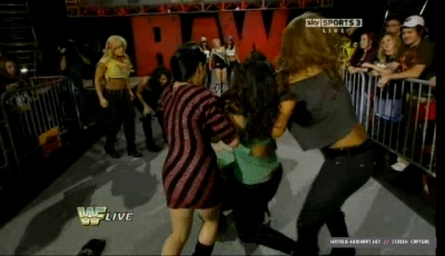 WWE_Raw_Old_School_11_15_10_DSR_XviD-XWT_avi_006098280.jpg