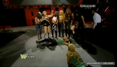 WWE_Raw_Old_School_11_15_10_DSR_XviD-XWT_avi_006122320.jpg