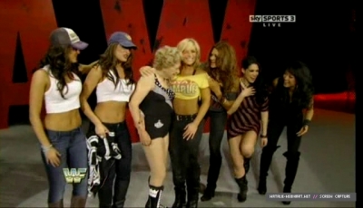 WWE_Raw_Old_School_11_15_10_DSR_XviD-XWT_avi_006152920.jpg