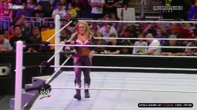 WWE_Monday_Night_RAW_2010_11_22_HDTV_XviD_avi_003138960.jpg