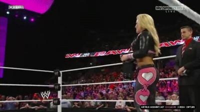 WWE_Monday_Night_RAW_2010_11_22_HDTV_XviD_avi_003160640.jpg