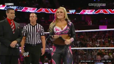 WWE_Monday_Night_RAW_2010_11_22_HDTV_XviD_avi_003161240.jpg