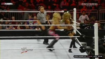 WWE_Monday_Night_RAW_2010_11_22_HDTV_XviD_avi_003217520.jpg