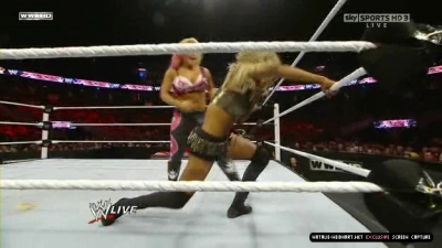 WWE_Monday_Night_RAW_2010_11_22_HDTV_XviD_avi_003284240.jpg