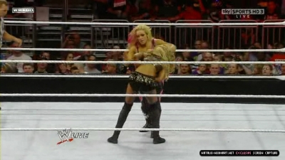 WWE_Monday_Night_RAW_2010_11_22_HDTV_XviD_avi_003287680.jpg