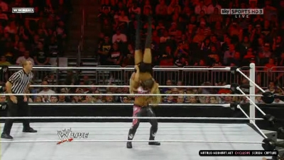 WWE_Monday_Night_RAW_2010_11_22_HDTV_XviD_avi_003300760.jpg