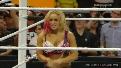 WWE_Monday_Night_RAW_2010_11_22_HDTV_XviD_avi_003353280.jpg