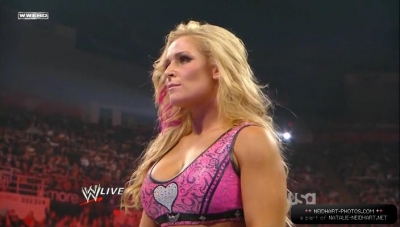 WWE_Monday_Night_Raw_2011_01_24_HDTV_x264-RUDOS_mp4_002111275.jpg