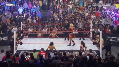 WWE_Night_Of_Champions_2010_Michelle_McCool_vs_Melina_avi_000142280.jpg