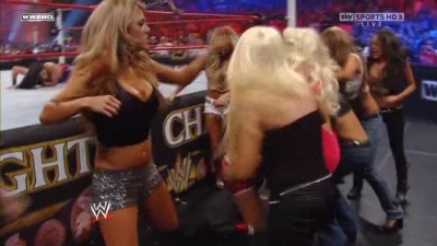 WWE_Night_Of_Champions_2010_Michelle_McCool_vs_Melina_avi_000487320.jpg