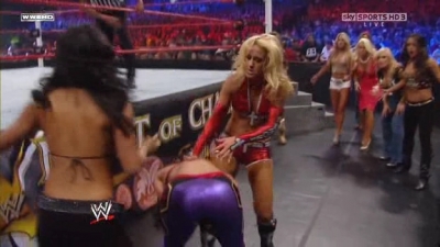 WWE_Night_Of_Champions_2010_Michelle_McCool_vs_Melina_avi_000570600.jpg