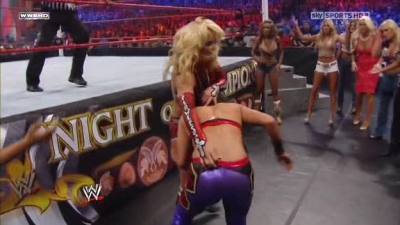 WWE_Night_Of_Champions_2010_Michelle_McCool_vs_Melina_avi_000571400.jpg