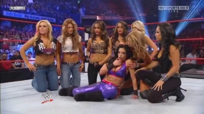 WWE_Night_Of_Champions_2010_Michelle_McCool_vs_Melina_avi_000694640.jpg