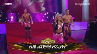 WWE_Night_Of_Champions_2010_Natalya_Tamina_avi_000016200.jpg