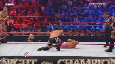 WWE_Night_Of_Champions_2010_Natalya_Tamina_avi_000131560.jpg