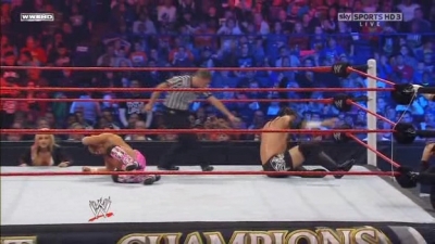 WWE_Night_Of_Champions_2010_Natalya_Tamina_avi_000151360.jpg