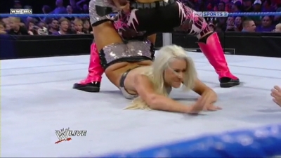 WWE_Friday_Night_Smackdown_1st_Oct_2010_PDTV_x264-Sir_Paul_avi_000922920.jpg