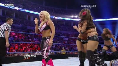 WWE_Friday_Night_Smackdown_1st_Oct_2010_PDTV_x264-Sir_Paul_avi_000938760.jpg