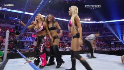 WWE_Friday_Night_Smackdown_1st_Oct_2010_PDTV_x264-Sir_Paul_avi_000941320.jpg