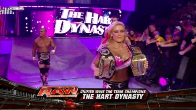 raw120710_hartsvsusos_divas-heaven_com_avi_000024224.jpg