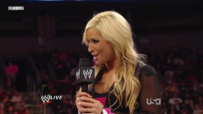 WWE_Raw_10_11_10_Natayla_Michelle_McCool_Layla_Segment_720p_AC3_5_1_x264_mkv_000174674.jpg