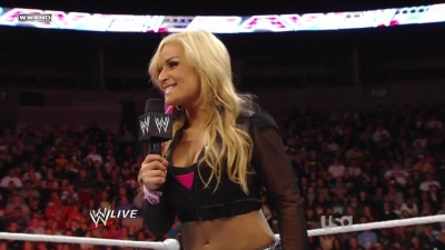 WWE_Raw_10_11_10_Natayla_Michelle_McCool_Layla_Segment_720p_AC3_5_1_x264_mkv_000193827.jpg
