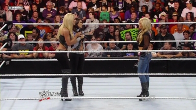 WWE_Raw_10_11_10_Natayla_Michelle_McCool_Layla_Segment_720p_AC3_5_1_x264_mkv_000243943.jpg