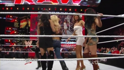 WWE_Raw_10_11_10_Natayla_Michelle_McCool_Layla_Segment_720p_AC3_5_1_x264_mkv_000353486.jpg