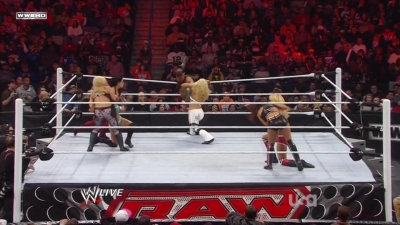 WWE_Raw_12_13_10_Diva_Battle_Royal_720p_AC3_5_1_x264_mkv_000253119.jpg