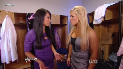 aWWE_Raw_04_11_11_Divas_BackStage_720p_AC3_5_1_x264_mkv_000031698.jpg