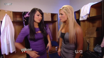 aWWE_Raw_04_11_11_Divas_BackStage_720p_AC3_5_1_x264_mkv_000032999.jpg