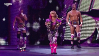 WWE_Raw_05_03_10_Natalya_720p_AC3_5_1_x264_mkv_000018718.jpg