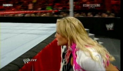 WWE_RAW_Thanksgiving_Special_11_23_09_DSR_XviD-XWTb_avi_001205400.jpg