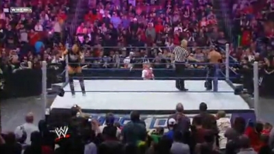 smackdown112009tysonwnatalyavsmysterio_mp4_000128361.jpg